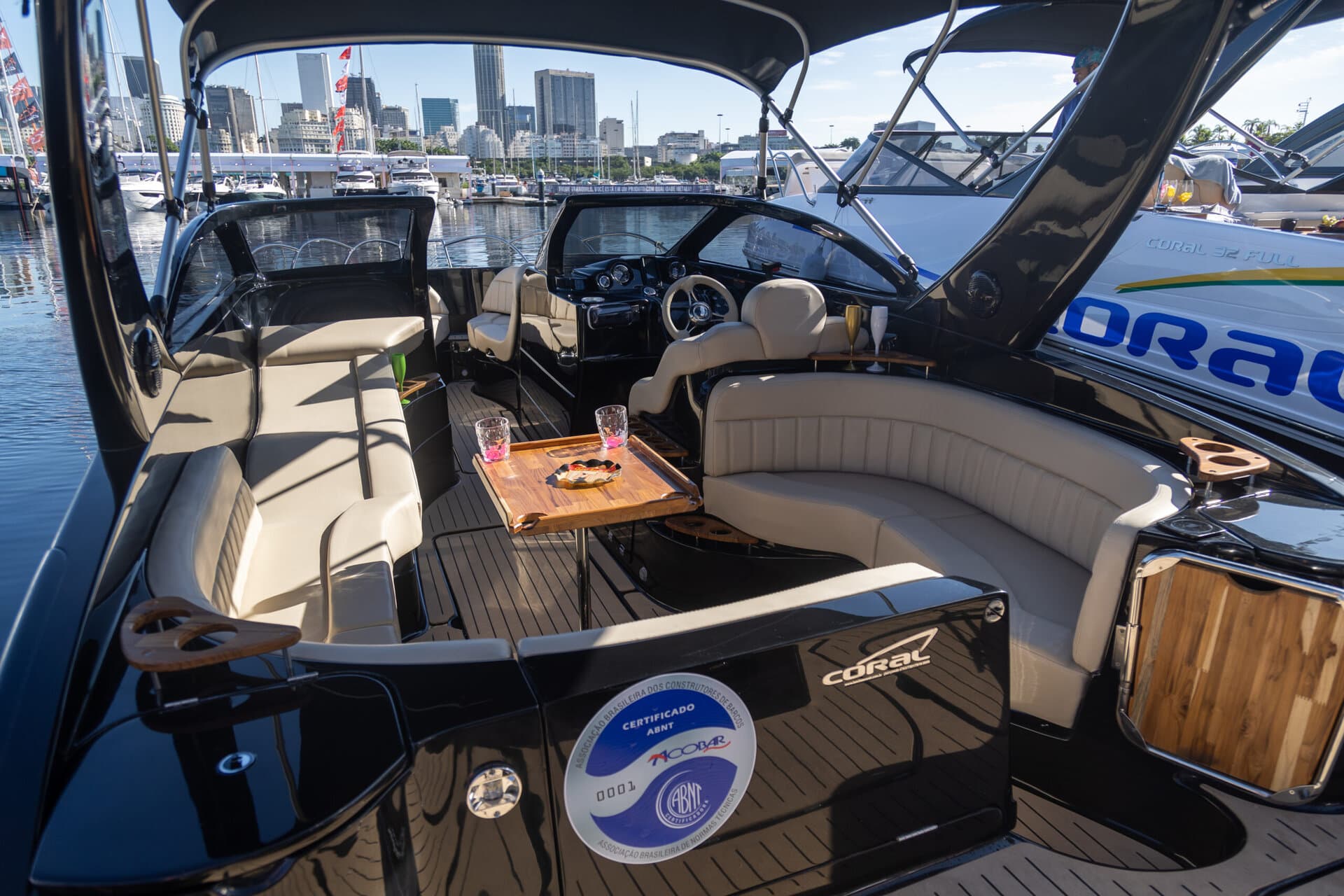 Coral 26 BLACKLINE — foto 4