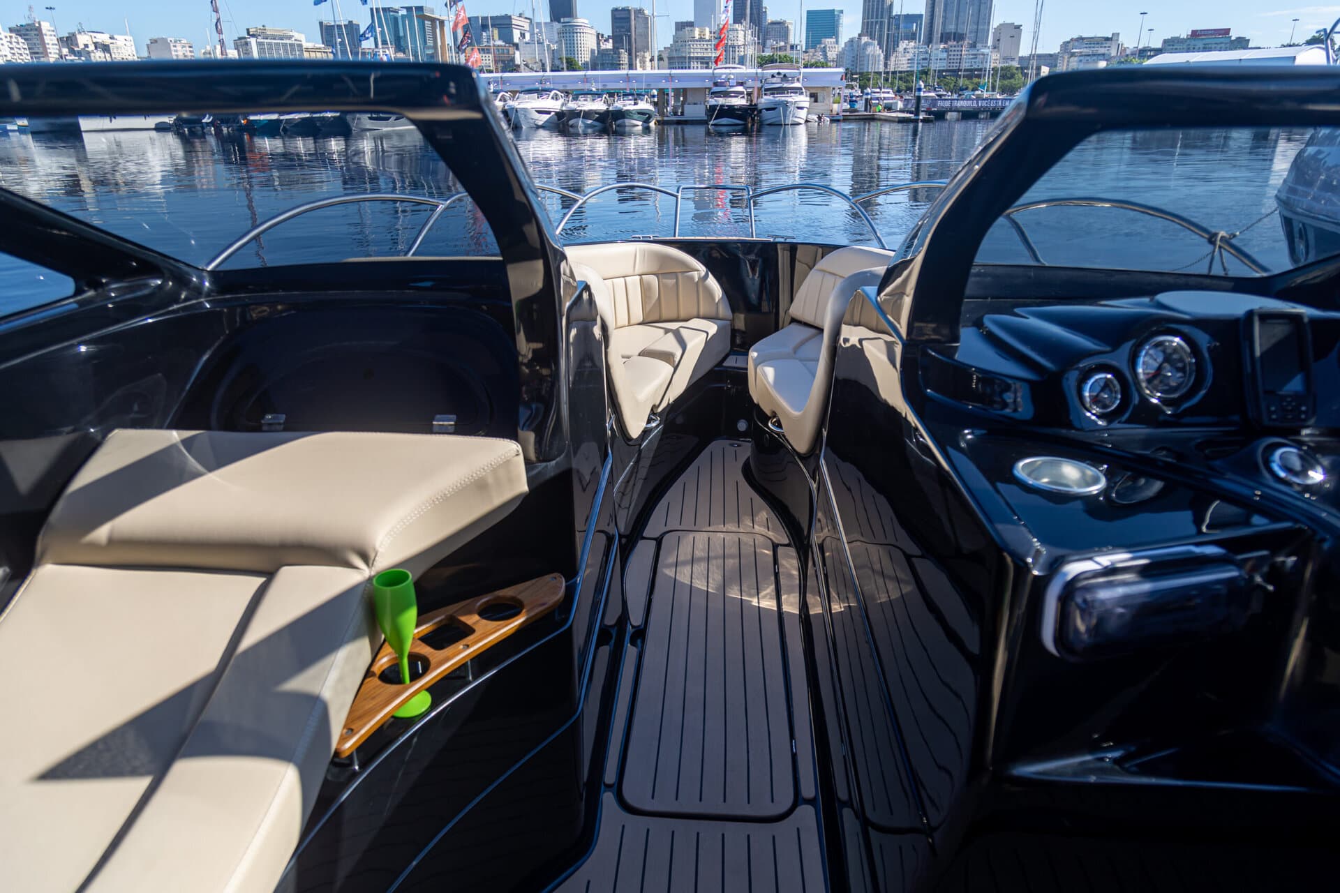 Coral 26 BLACKLINE — foto 10