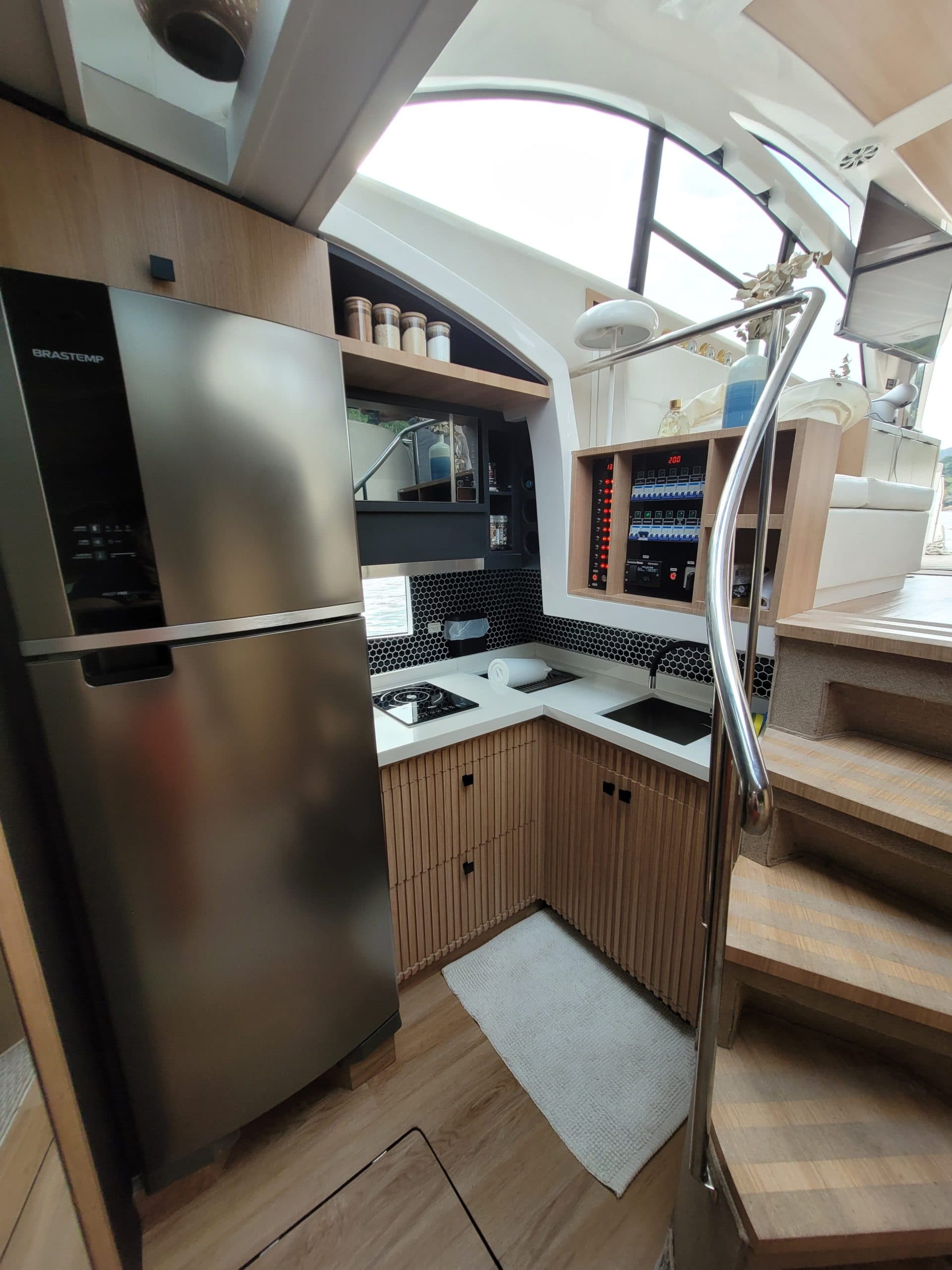 Coral 50 Fly — foto 21